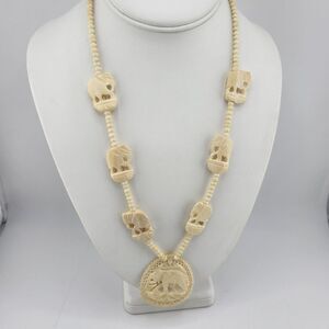 Vintage Hand Carved Bone Elephant Necklace Cream Beaded Pendant‎ Animal Jewelry